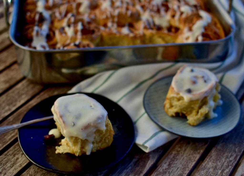 Süßkartoffel Zimtschnecken mit Cranberries