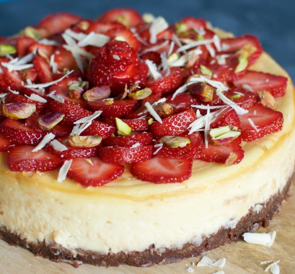 White Chocolate Cheesecake mit Erdbeeren