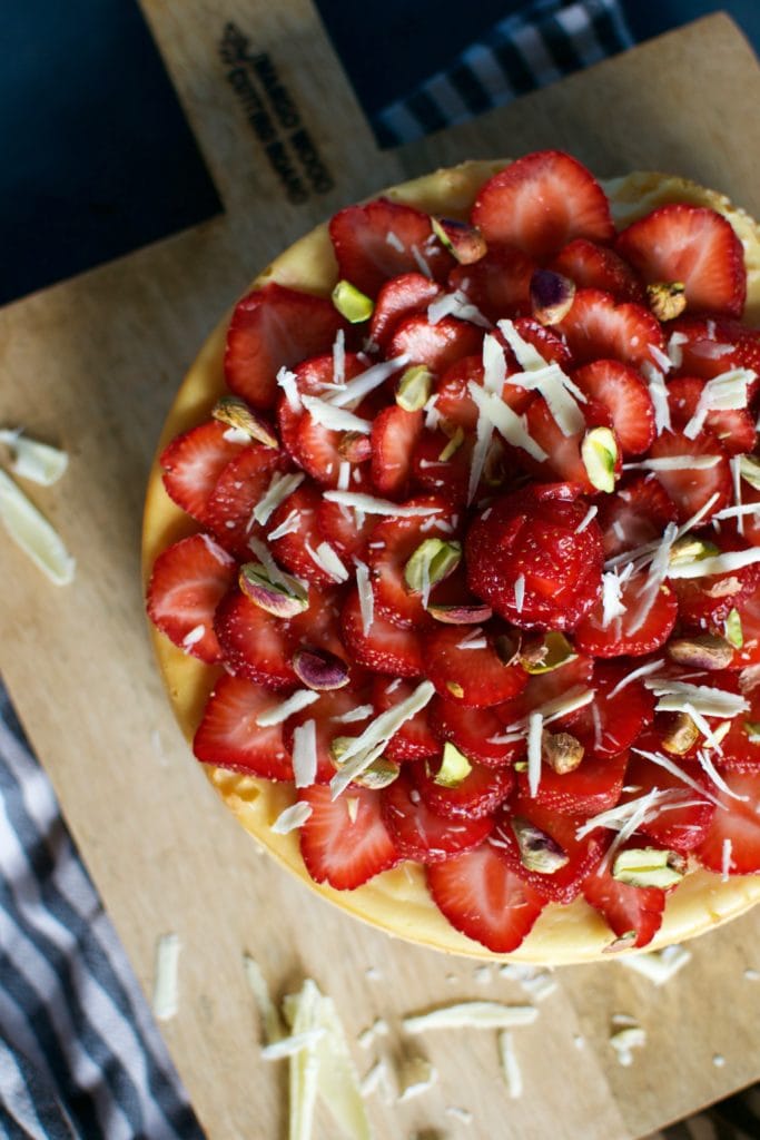 White Chocolate Cheesecake mit Erdbeeren