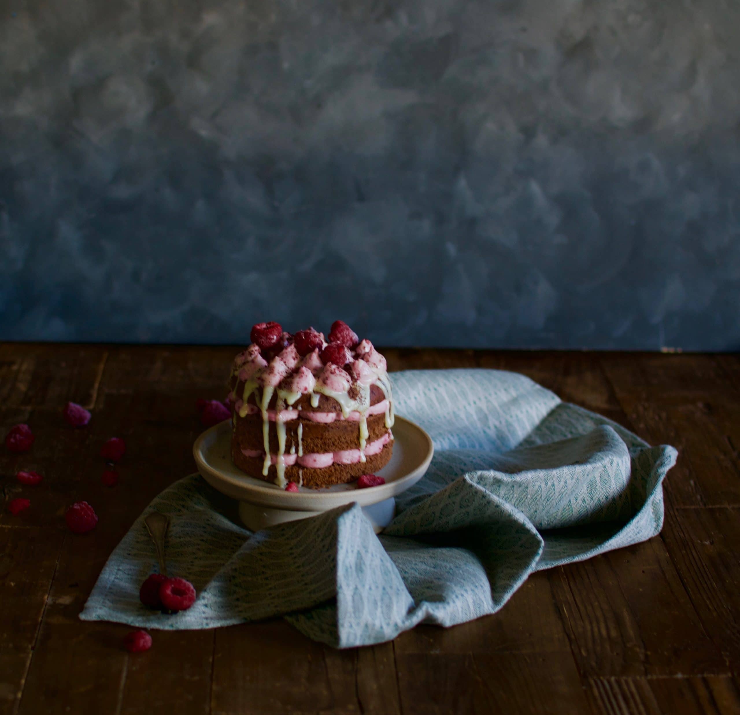 Schokotortchen Mit Weissem Schoko Himbeermousse Laura Dreams Of Cakes